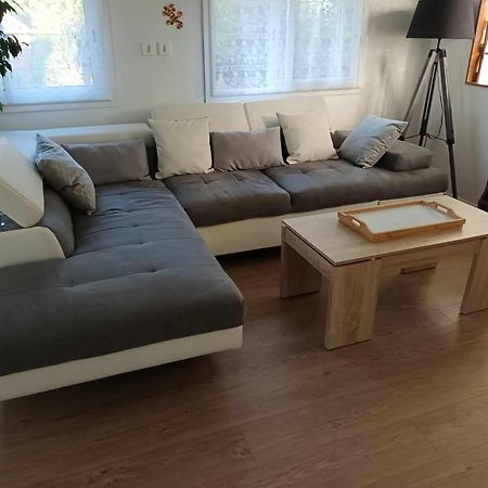 Gîte ma vie là avec jacuzzi privatif Saint-Julien-de-Cassagnas Extérieur photo