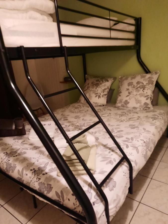 Gîte ma vie là avec jacuzzi privatif Saint-Julien-de-Cassagnas Extérieur photo
