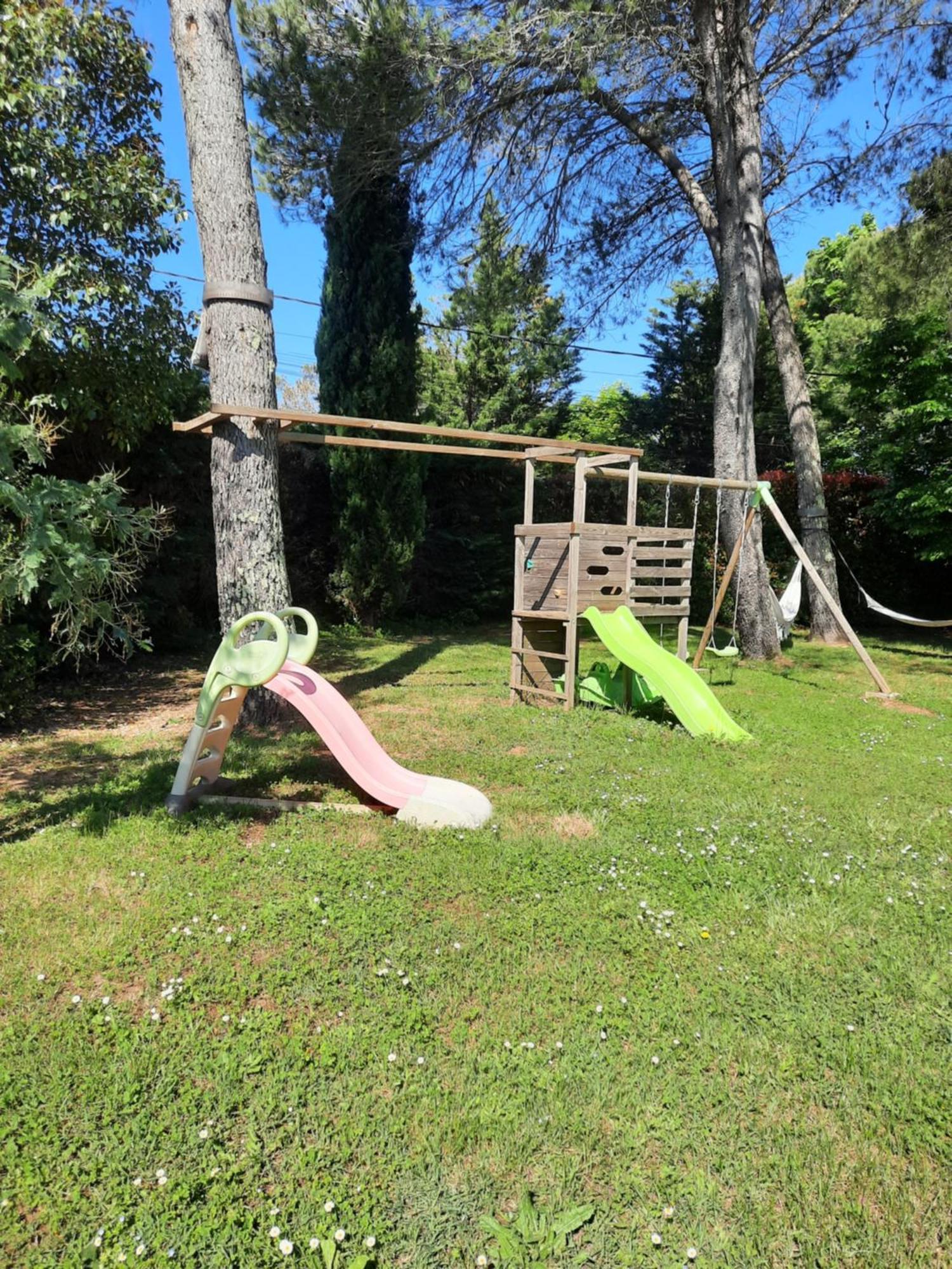Gîte ma vie là avec jacuzzi privatif Saint-Julien-de-Cassagnas Extérieur photo
